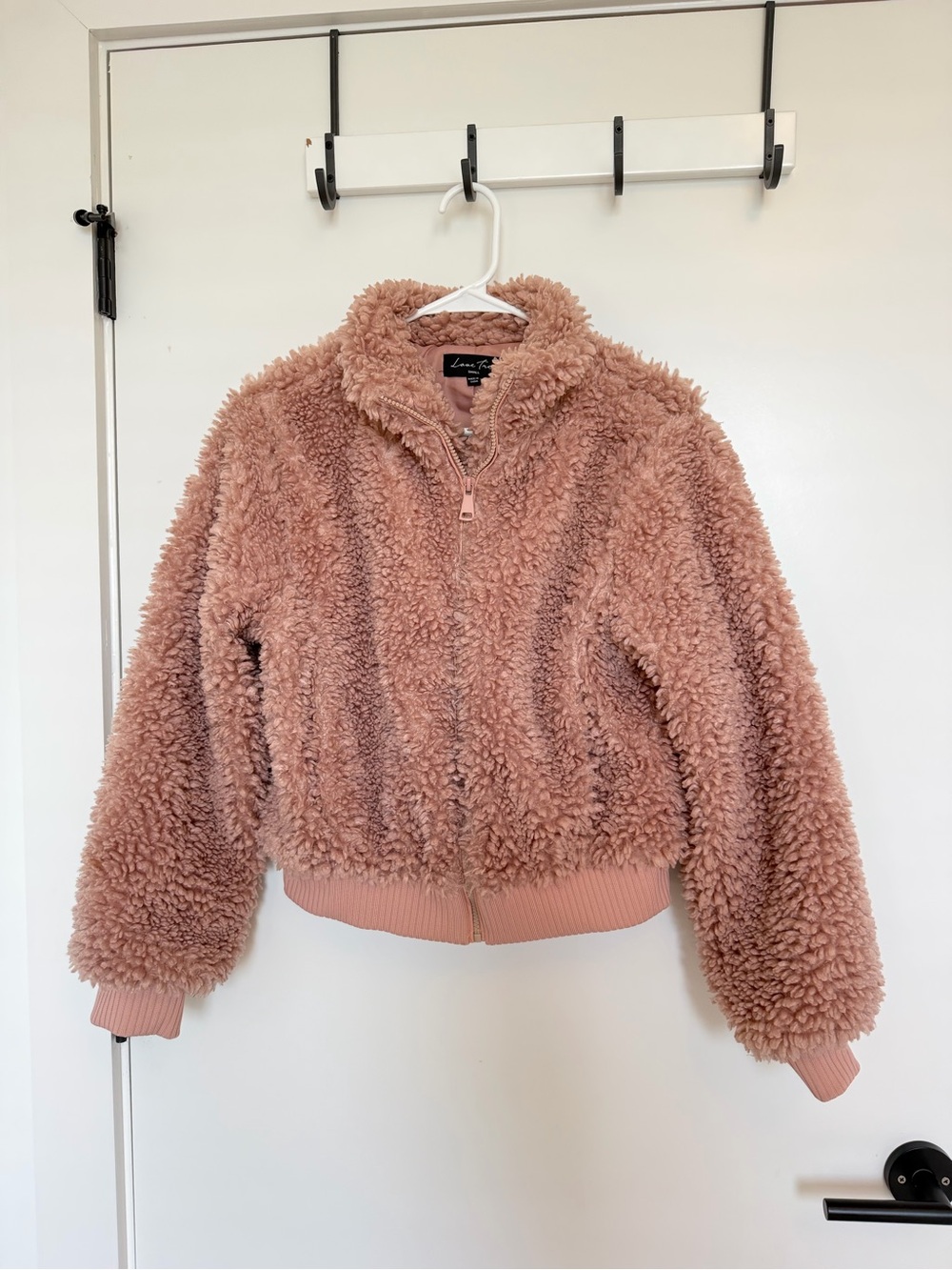 Vestique Cropped Teddy Zip Jacket